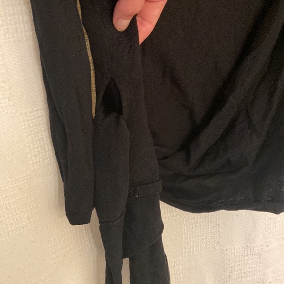 BCBG wrap tie 3/4 length sleeve silk+cotton black sweater, size US XS - Picture 4 of 7